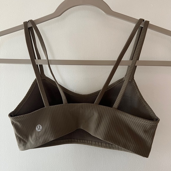 lululemon athletica Other - Lululemon Like A Cloud sports bra